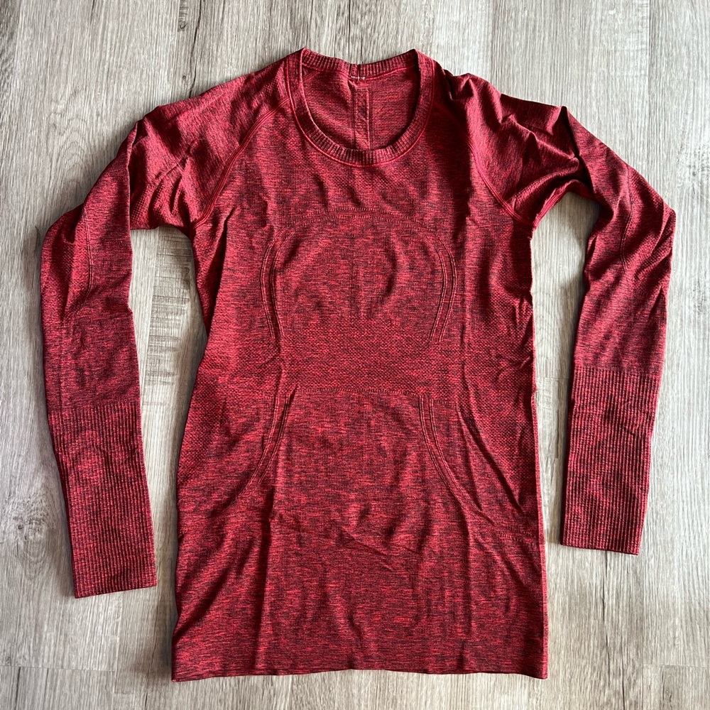 Lululemon Swiftly Tech Long Sleeve